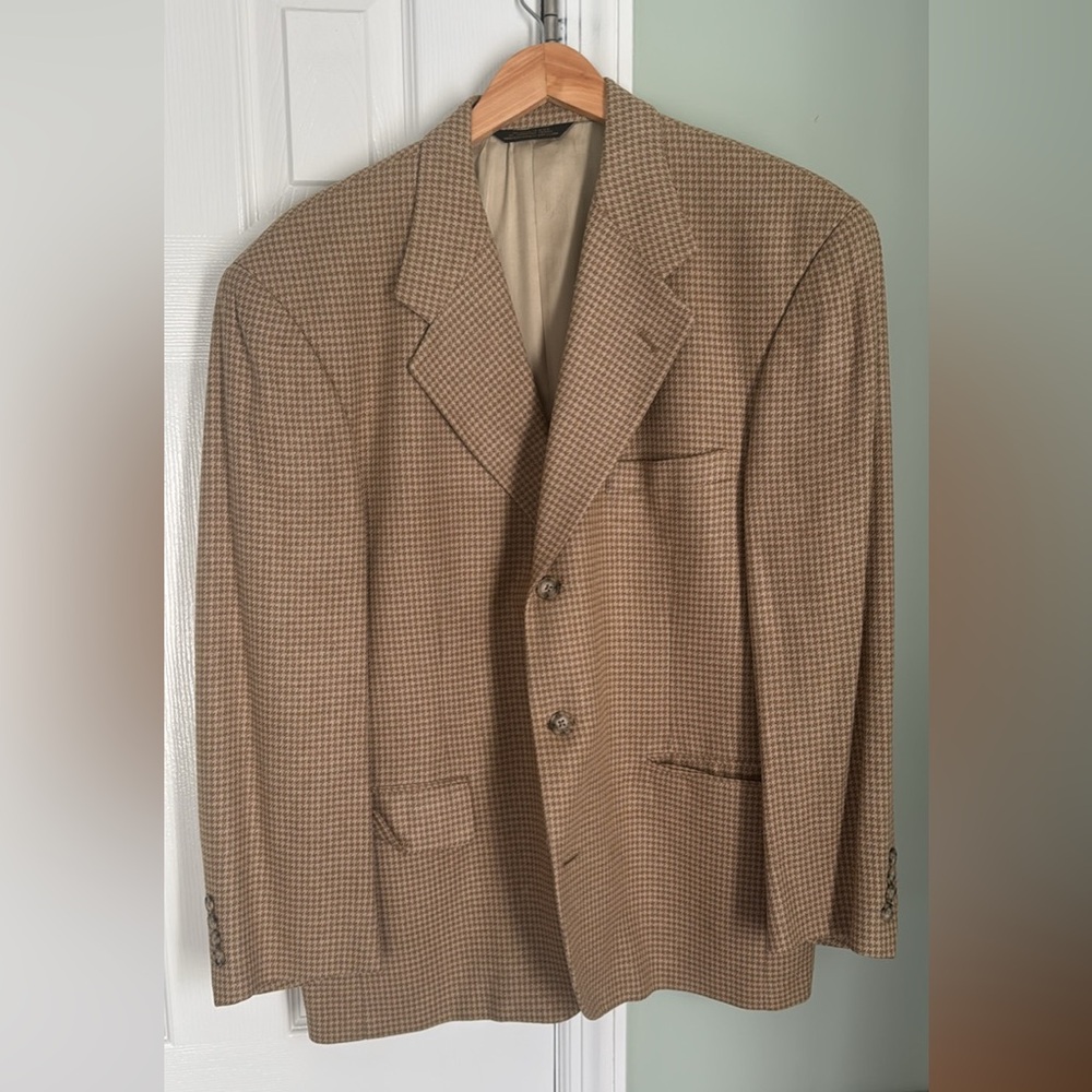 Men's Handmade wool houndstooth sports coat, 40R